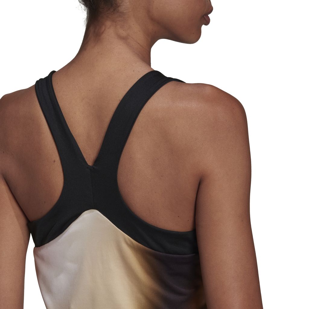 HA3345_APP_on-model_detail-2_white