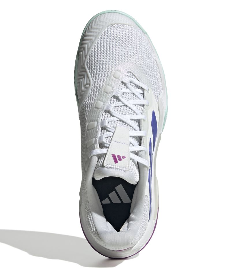 IF9130_3_FOOTWEAR_Photography_Top-Portrait-View_white