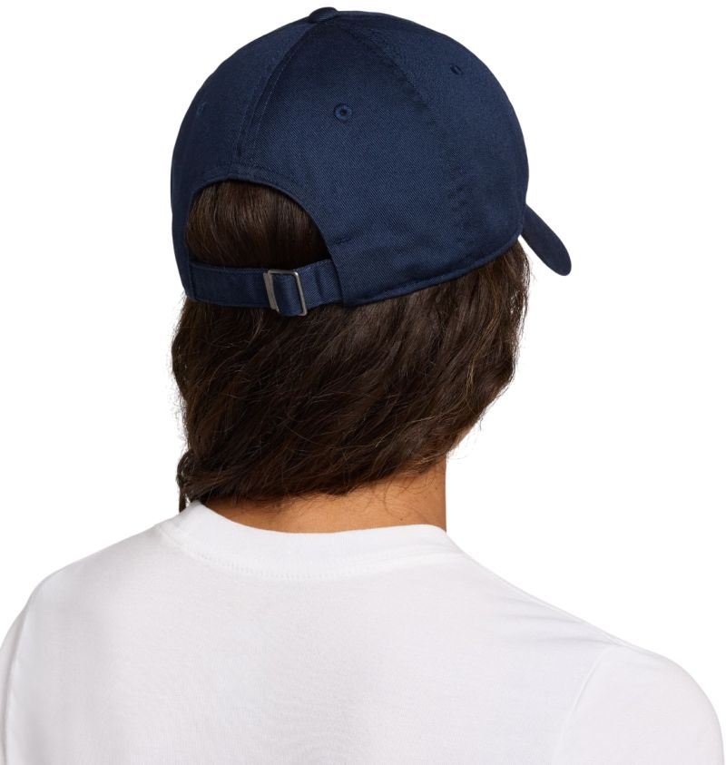 Nike Club Unstructured Futura Wash