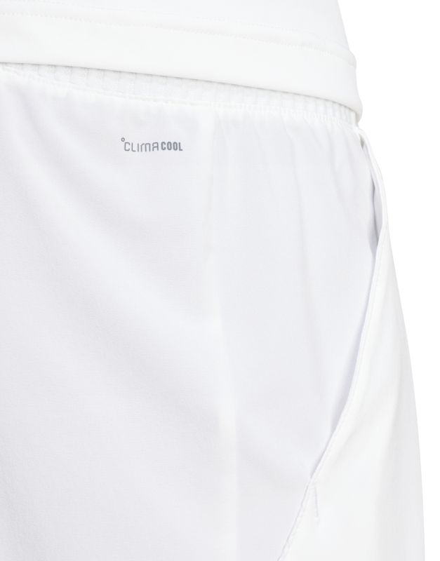 JE0406_6_APPAREL_On-Model_Detail-View-2_white