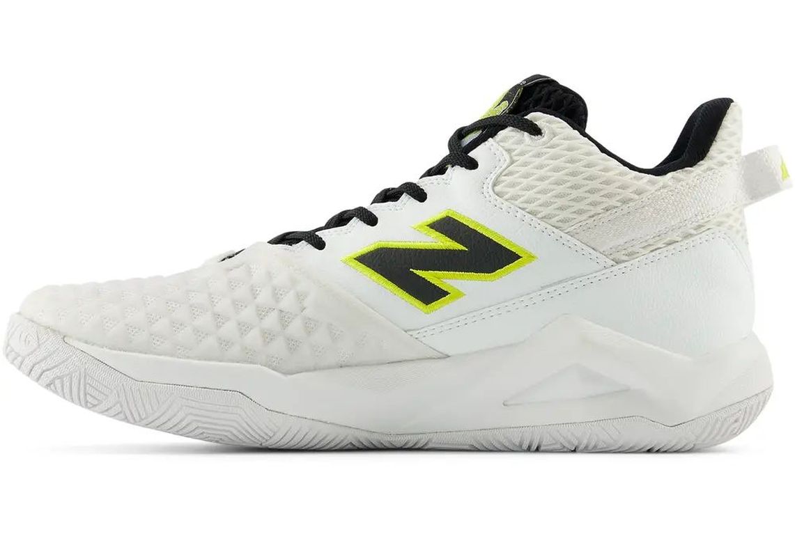 NewBalanceWCHCOCW2_3