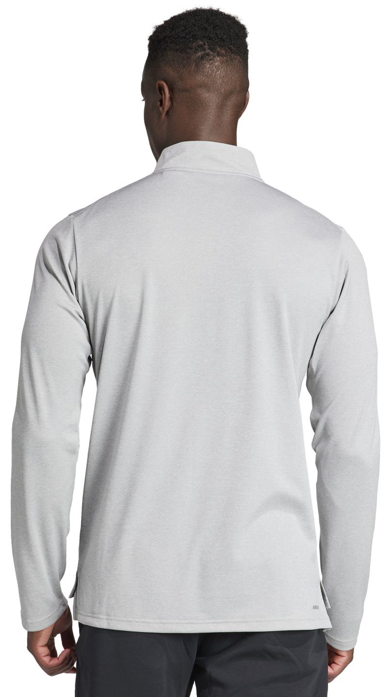 IT5441_5_APPAREL_On-Model_Back-View_white