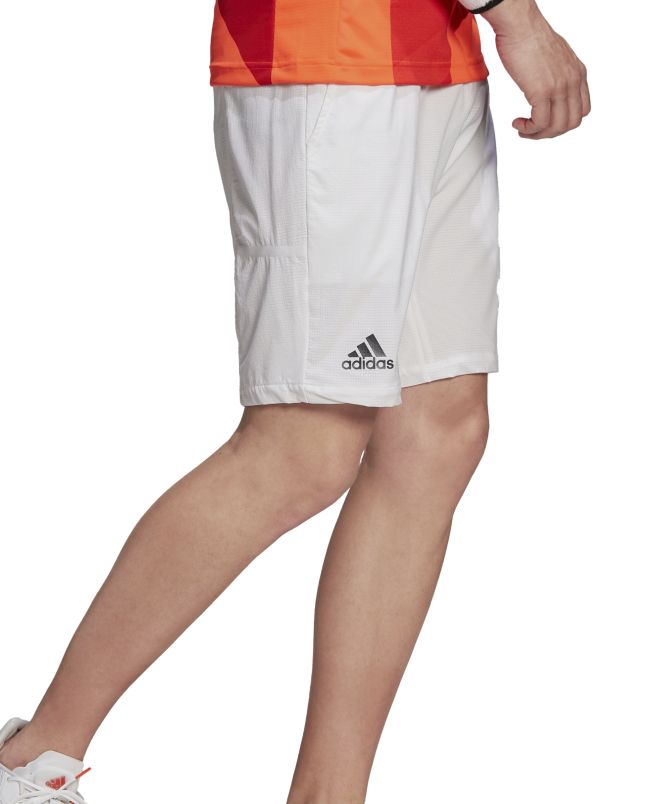 H06793_APP_on-model_standard_whiteQiSItC6wD1SL3
