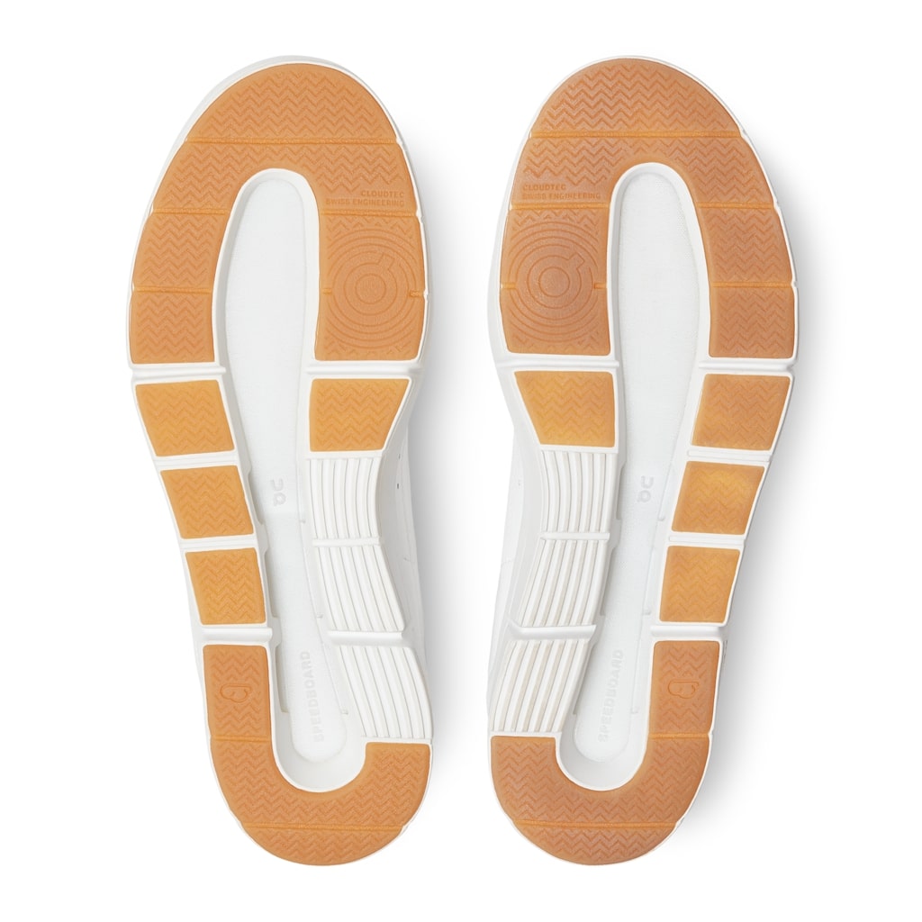 ON The Roger Centre Court Women - white/gum
