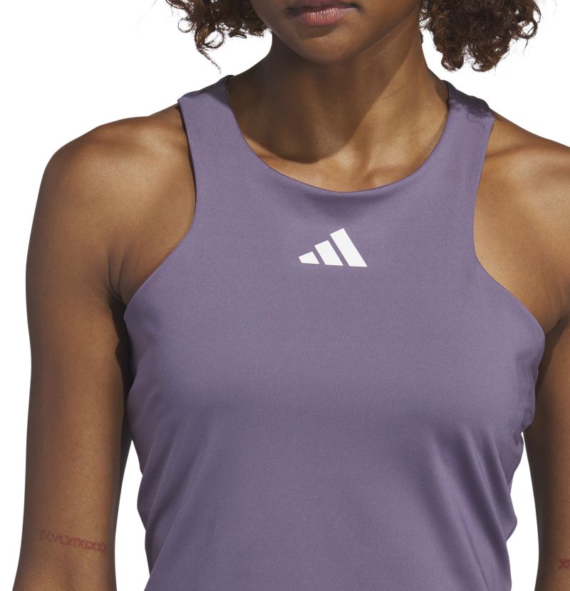 IM0188_7_APPAREL_On-Model_Detail-View-1_white