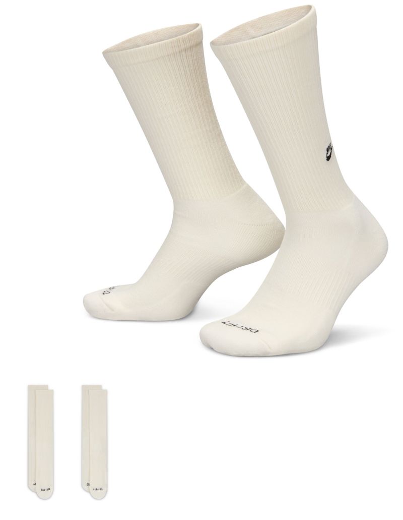 AURORA_FZ3073-133_PHCFH001-2000 Nike Everyday Cushioned 2P