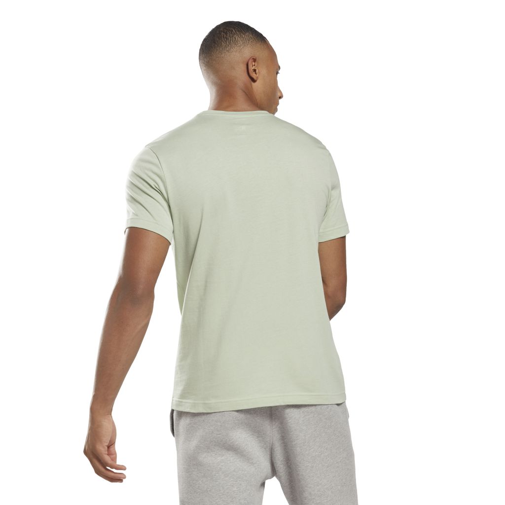 HB7271_APP_on-model_back_white