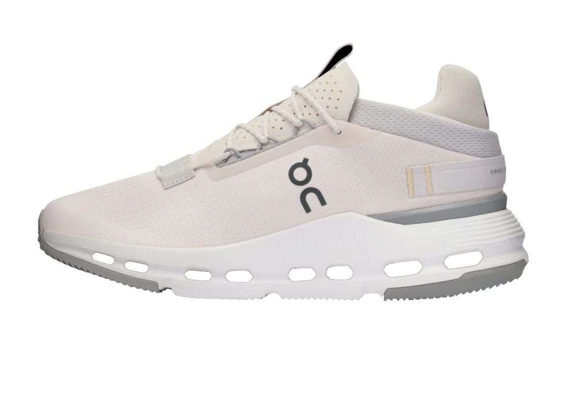 WomanOnCloudnova2Sand2