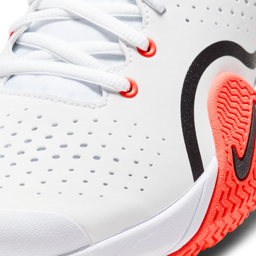 Nike Court Tech Challenge 20 - white/wolf grey/hot lava/black
