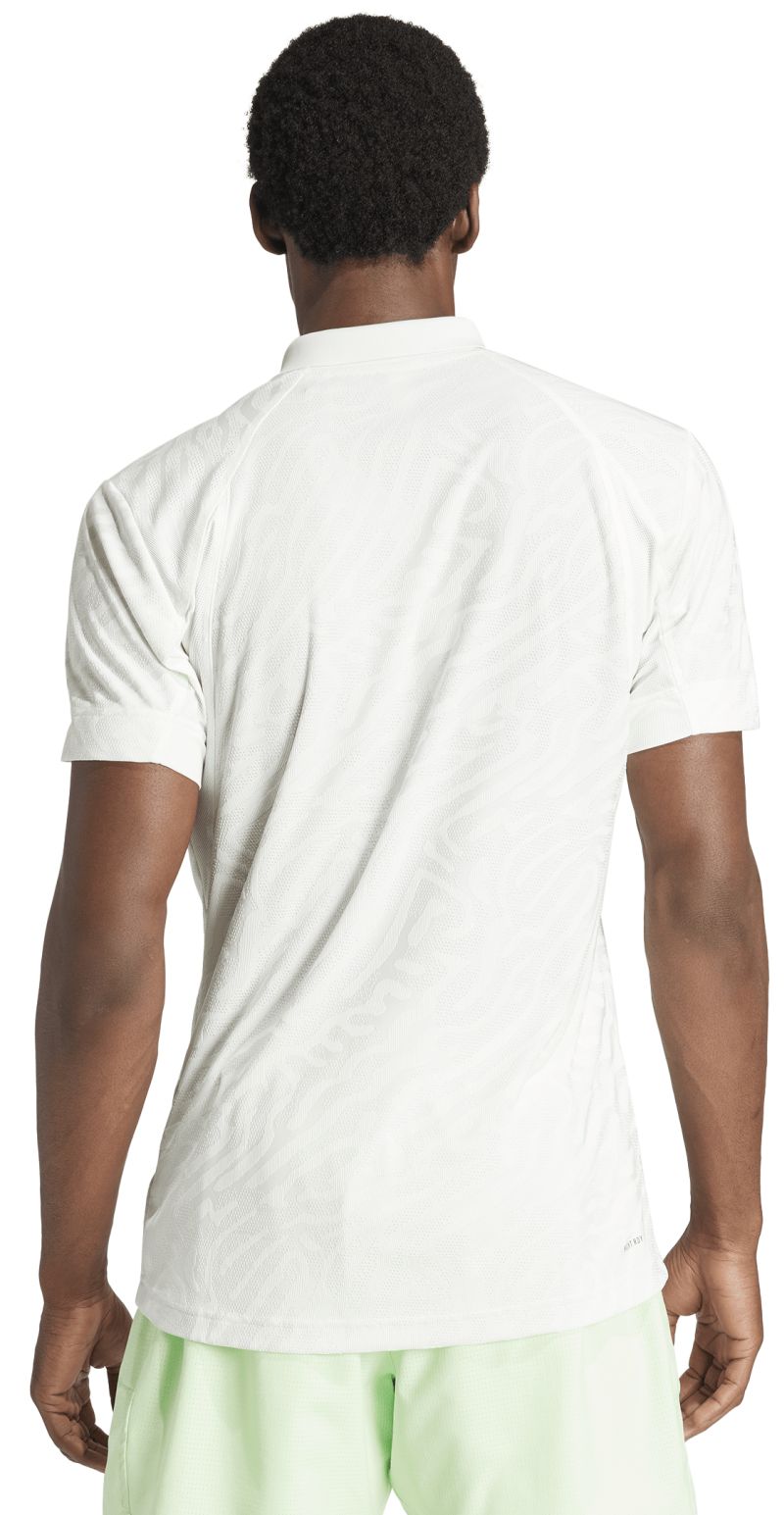 IL7383_5_APPAREL_On-Model_Back-View_white