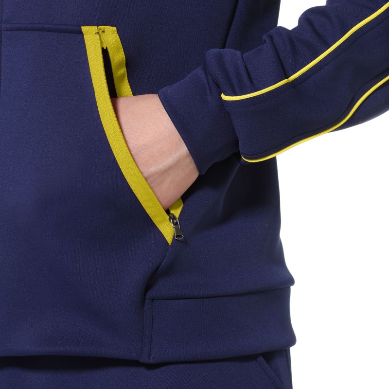 picwish-2FkwEyC4RMKQey