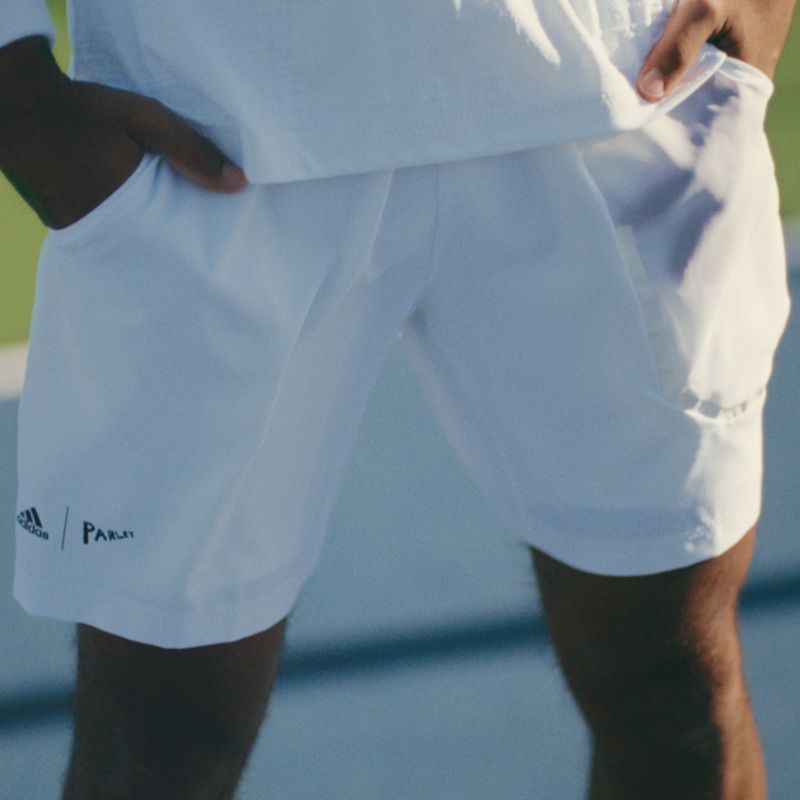 HC8538_11_APPAREL_Photography_Highlight-View-1_white