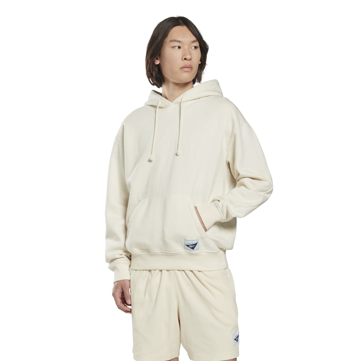 HN1539_2_APPAREL_On-Model_Standard-View_white