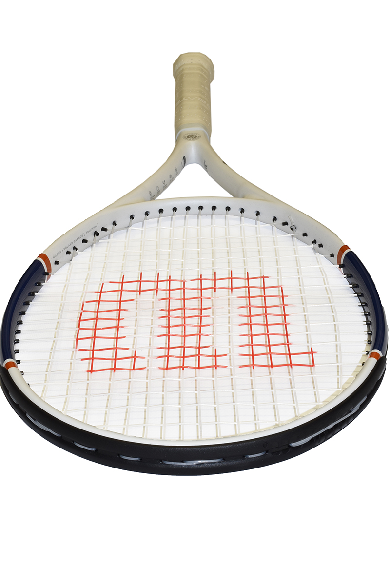 Raquette De Tennis Cordée Adulte Roland-Garros Triumph WILSON | INTERSPORT Raquette De Tennis Cordée Adulte Roland-Garros Triumph WILSON | INTERSPORT