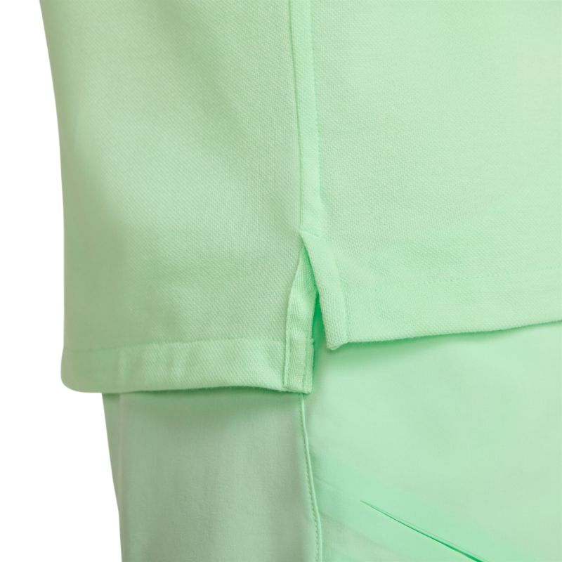 AURORA_DD8532-376_PHSYM006-2000