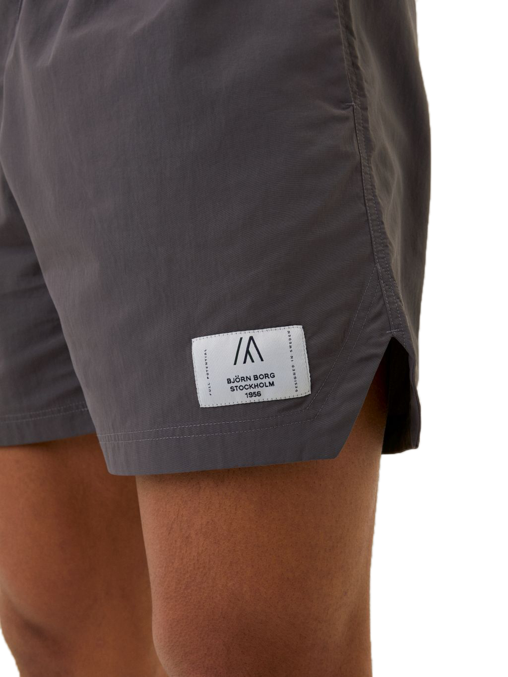 10000641_BK009_4ain7TFls1z3va