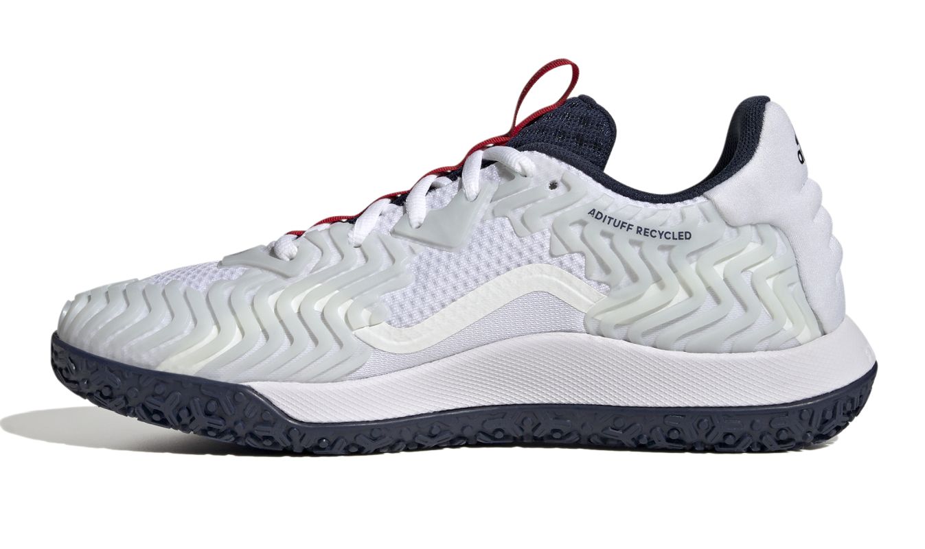 HR1025_5_FOOTWEAR_Photography_Side-Medial-Center-View_white