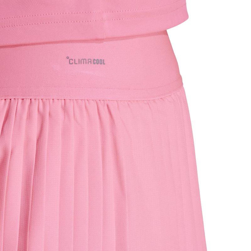 JD6119_6_APPAREL_On-Model_Detail-View-1_white