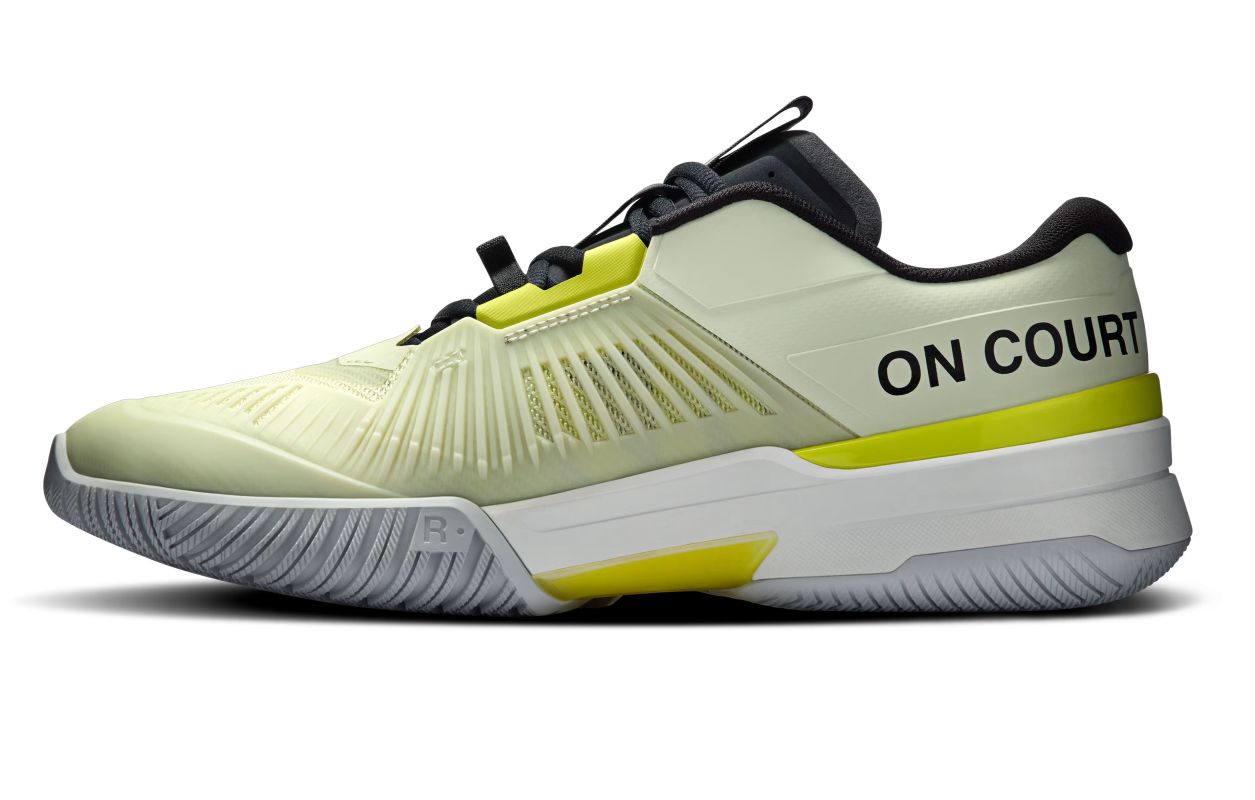 On The Roger Pro Fire - linen/lime