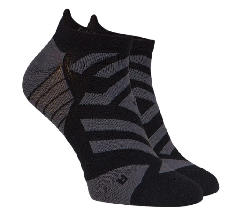 ON Performance Low Sock - black/shadow