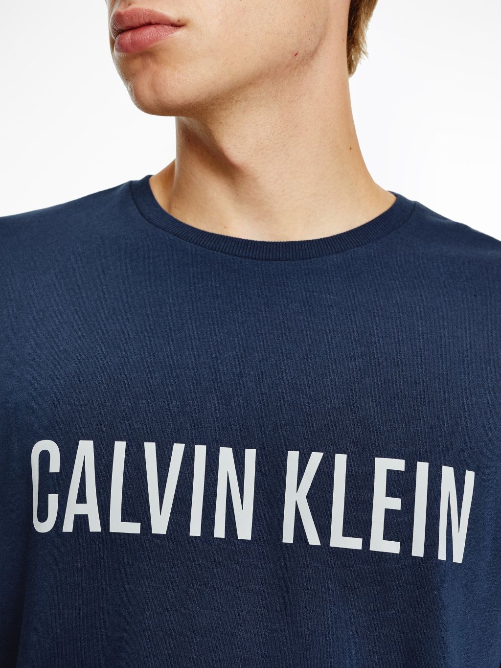 Calvin-Klein_FA2021_8SB_000NM1960E8SB_4