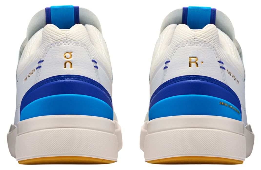 OnRogerCentreWhiteMalibu6