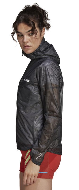 HF2164_6_APPAREL_On-Model_Side-View_white