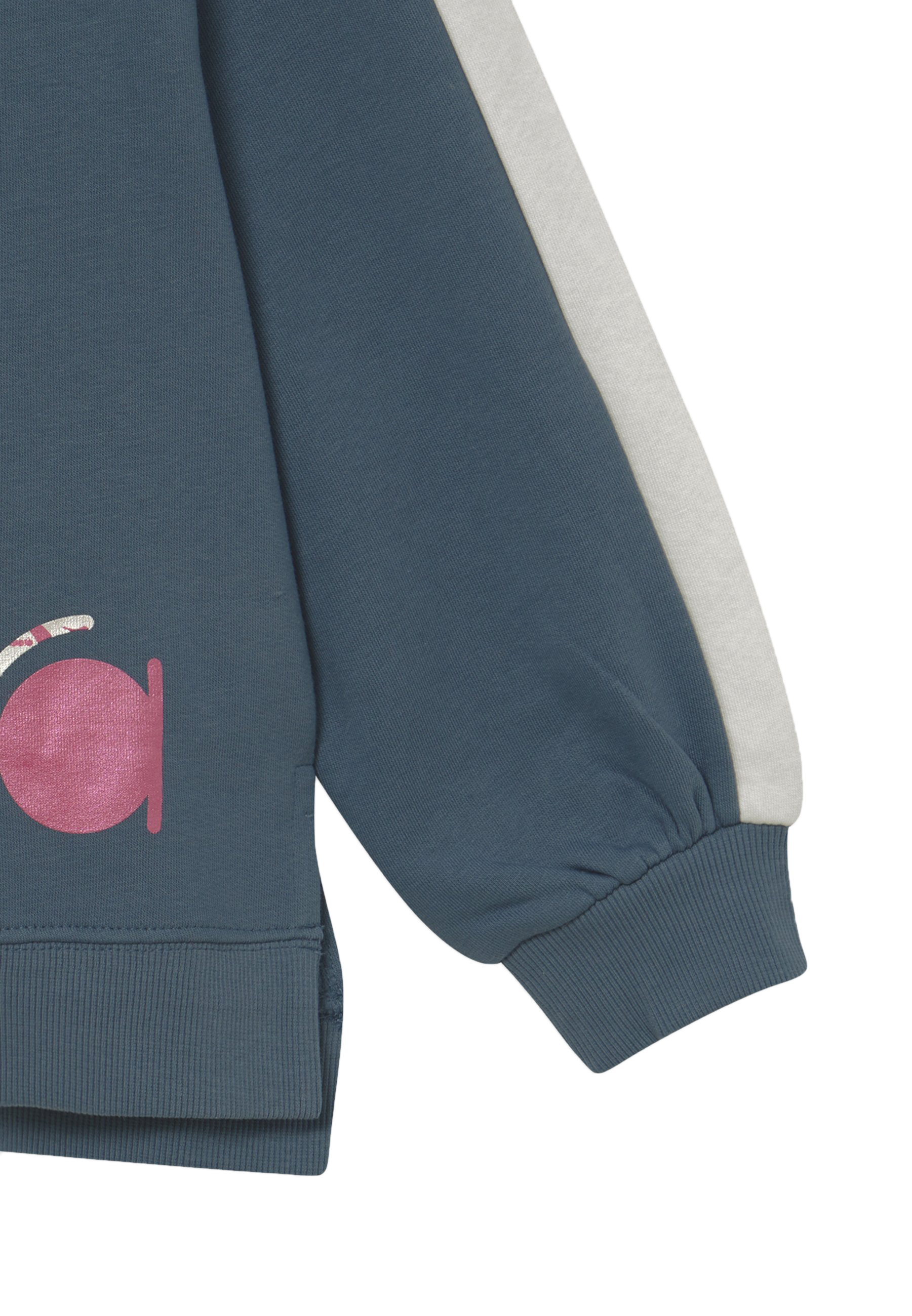 c62f56fb23ee4e3a95cfdf52fba2ca764L3rtyNGv4rMD