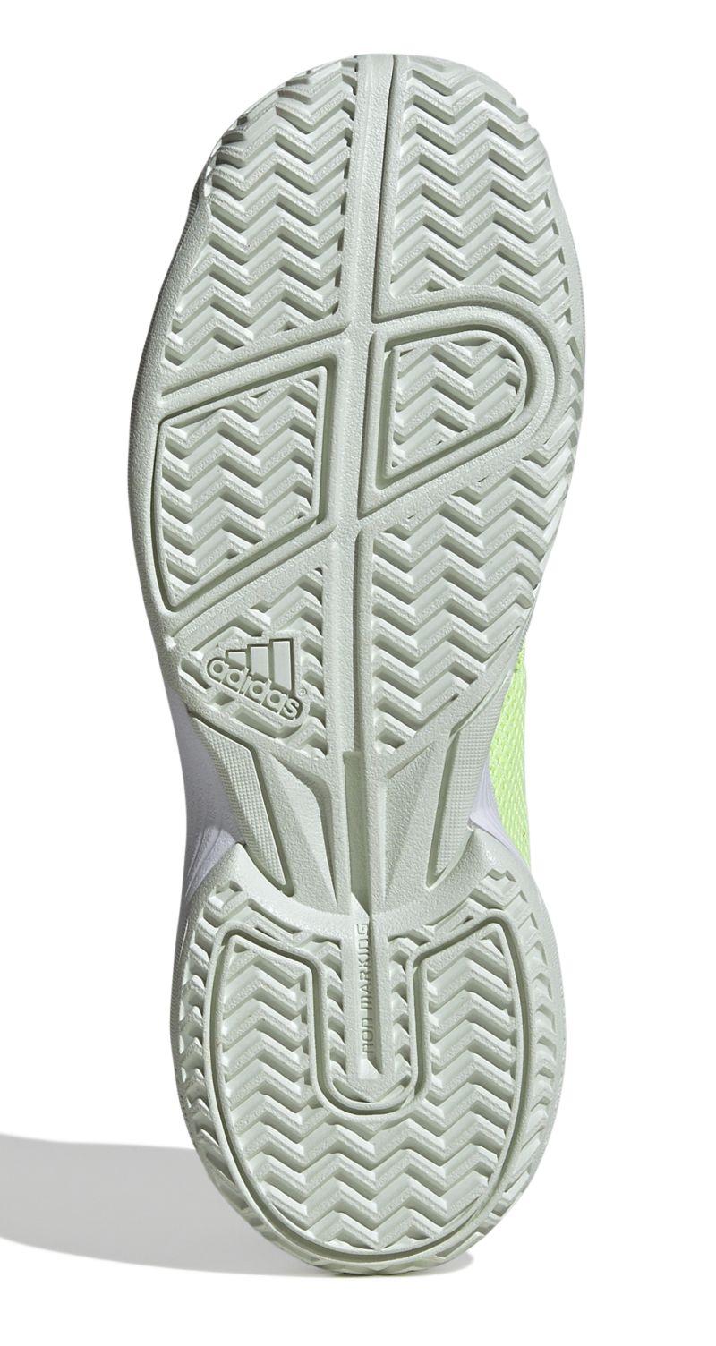 IF0455_4_FOOTWEAR_Photography_Bottom-View_white